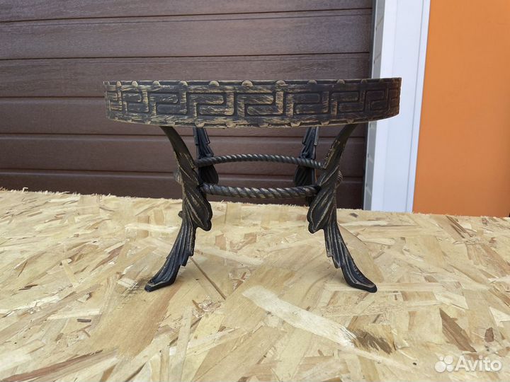 Подставка под садж сковороду