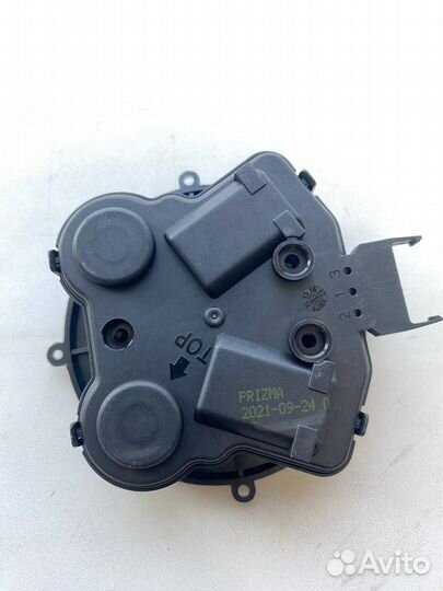 8460008995 Электропривод положения зеркального эле