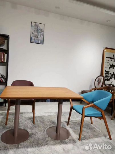 Кухонный стол