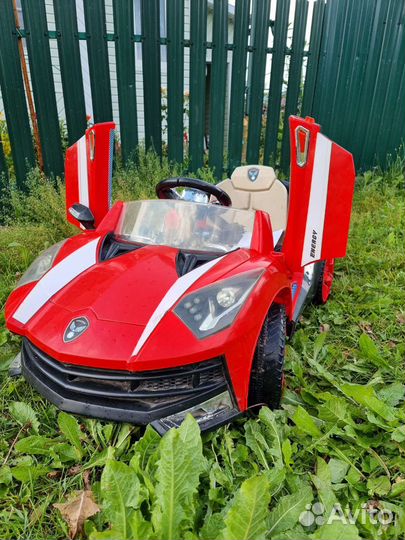 Электромобиль детский