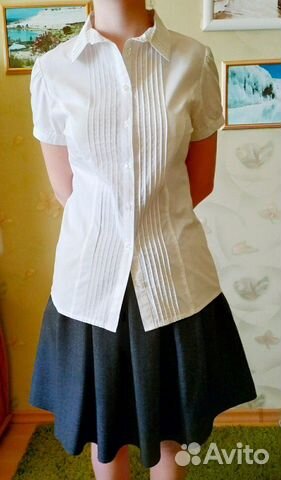Блузки белые