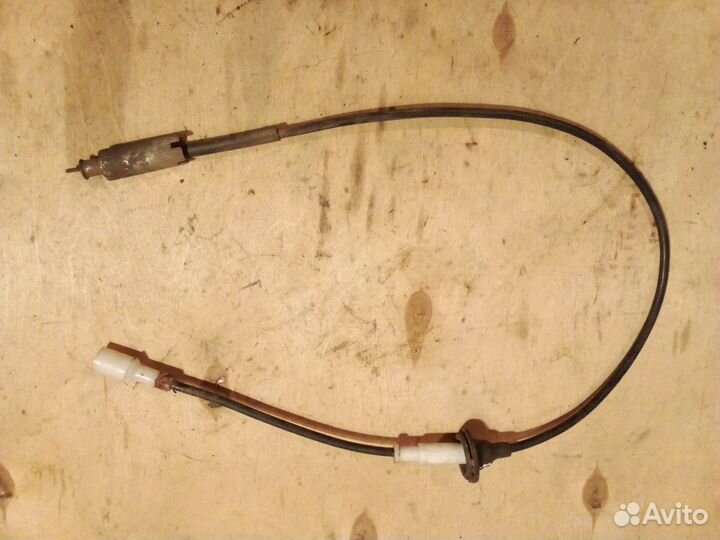 Трос спидометра Passat B3