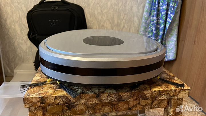 Робот пылесос моющий Fmart