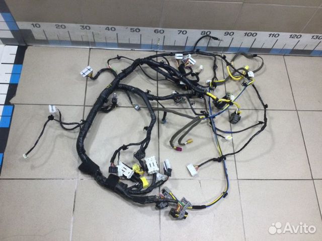 Проводка (коса) в торпедо Hyundai Solaris седан