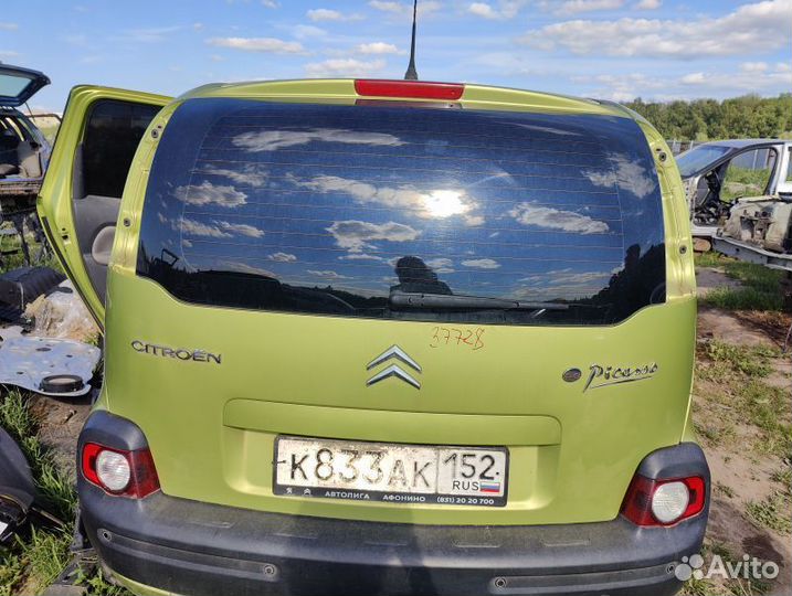 Крышка багажника Citroen C3 Picasso