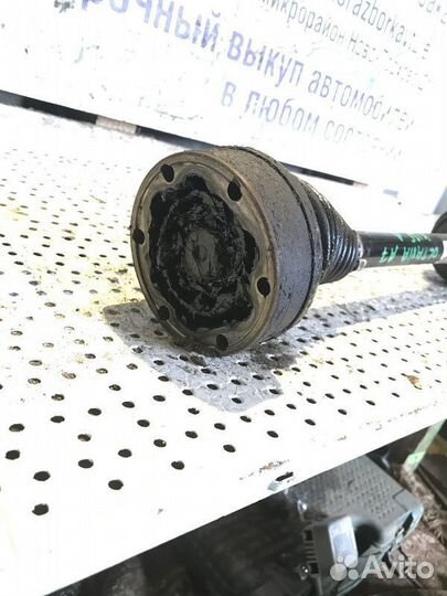 Привод передний левый Skoda Octavia