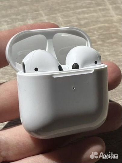 Беспроводные наушники Airpods