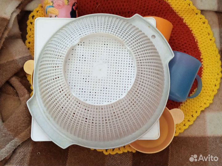 Пластиковая посуда многоразовая