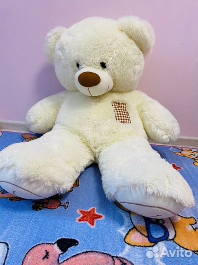 Большие плюшевые медведи