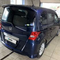 Honda Freed 1.5 CVT, 2011, 230 000 км, с пробегом, цена 1 150 000 руб.