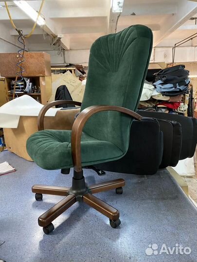 Компьютерное кресло