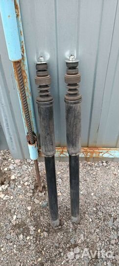 Стойки задние Рено Логан 1 пара