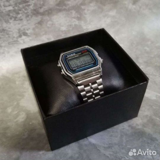 Часы Casio
