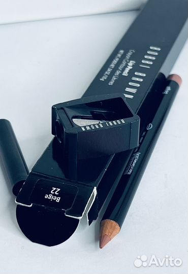 Bobbi Brown Карандаш губ #22 Beige Новый Онигинал