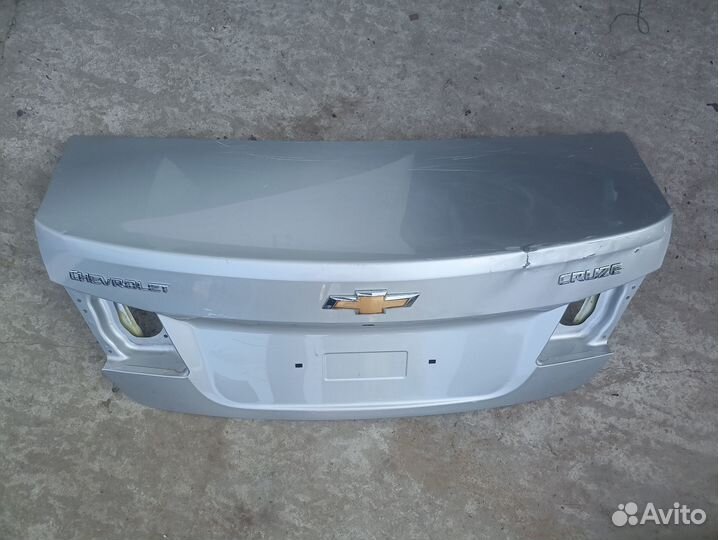 Крышка багажника Chevrolet Cruze седан