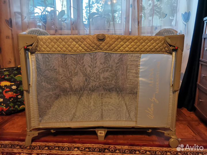 Манеж-кроватка happy baby Wilson