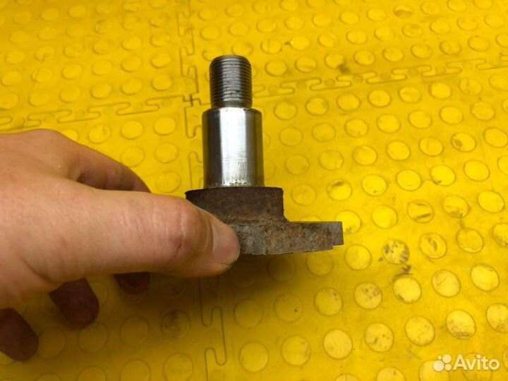 Цапфа задняя Volkswagen Polo CWV 2018