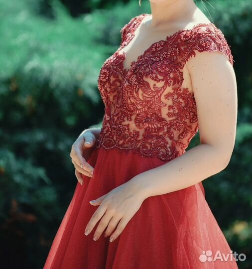 Вечернее платье в пол женское пышное