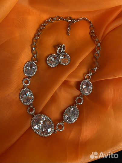 Набор колье и серьги