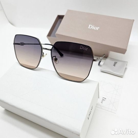 Солнцезащитные очки christian dior