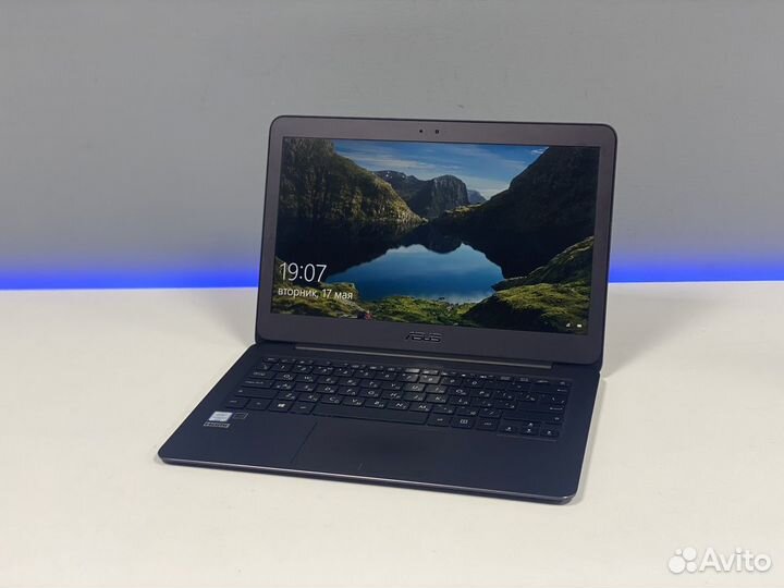 Asus ZenBook 13”IPS SSD Металл