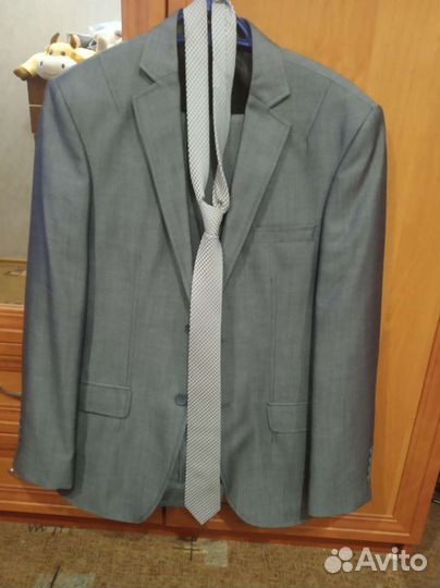 Мужской костюм