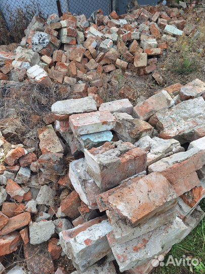 Бой кирпича