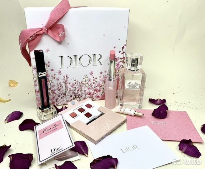 Подарочные наборы Dior