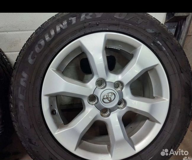 Комплект летних колёс Toyota Rav4 R17