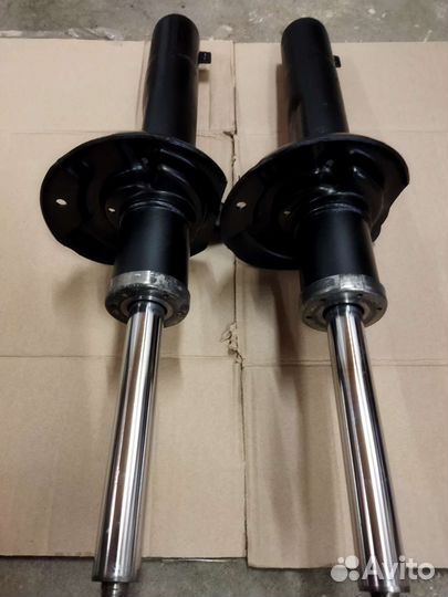 Стойки передние на audi