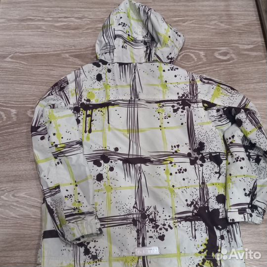 Куртка для мальчика 146