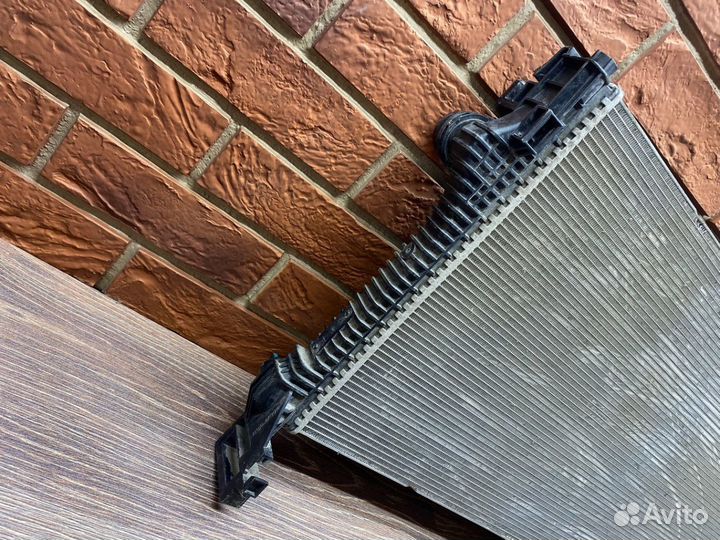 Б/У Б/У Радиатор основной Volvo XC60 2017 Немного