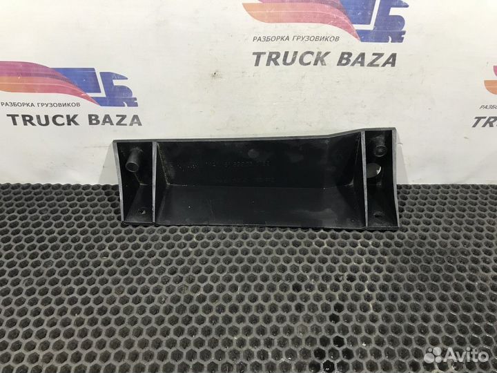 Кронштейн полки левый Man TGA, Man TGX