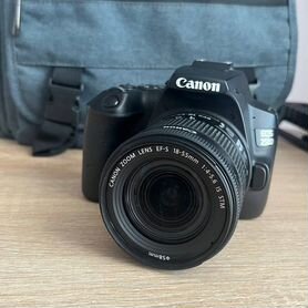 Продам фотоаппарат Canon 250D