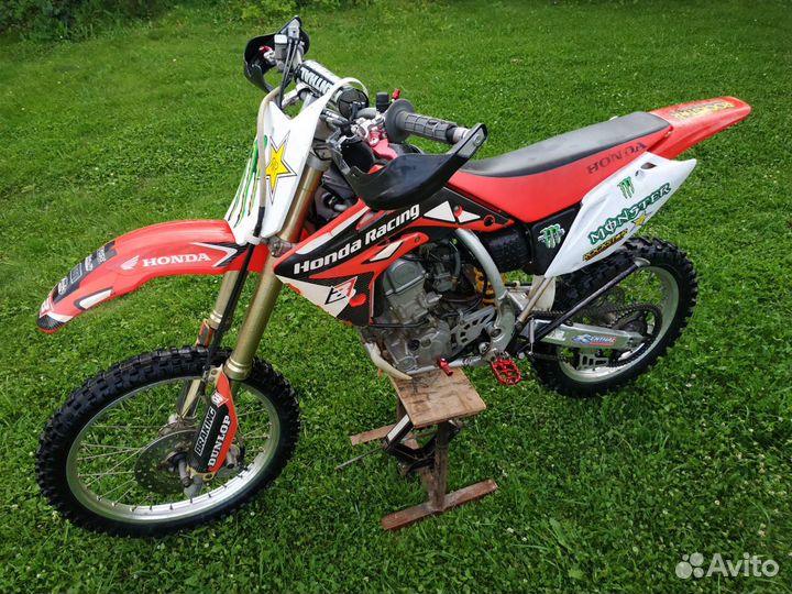 Кроссовый мотоцикл Honda crf150rb