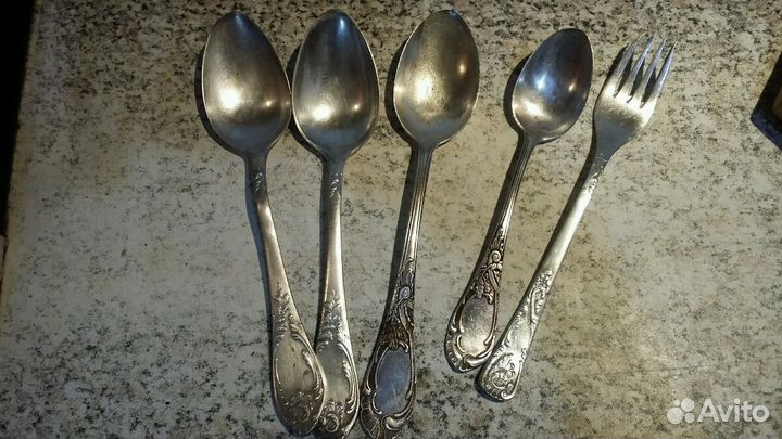 Ложки, вилка