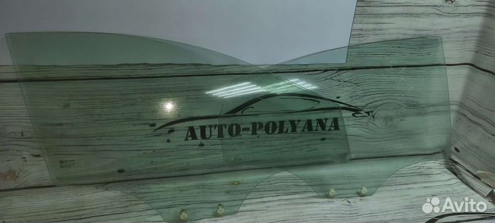 Стекло двери правой для Hyundai Solaris