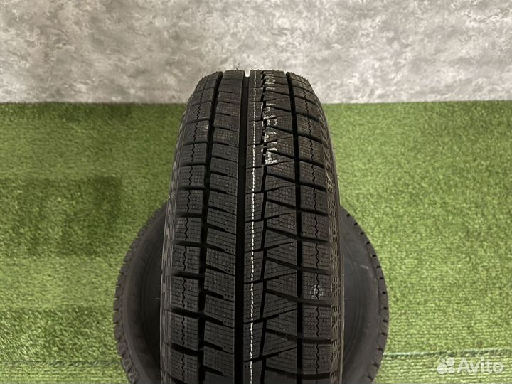 Bridgestone Blizzak Revo GZ 205/65 R16 95S