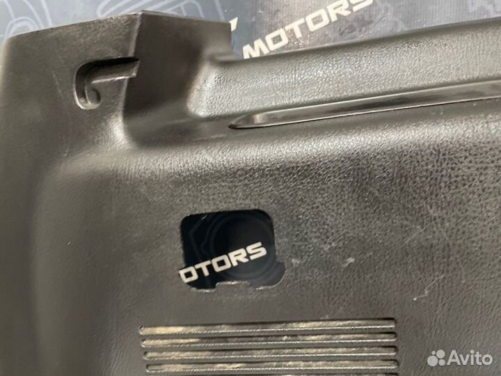 Обшивка багажника левая Ford Explorer U251 4.6L 3V