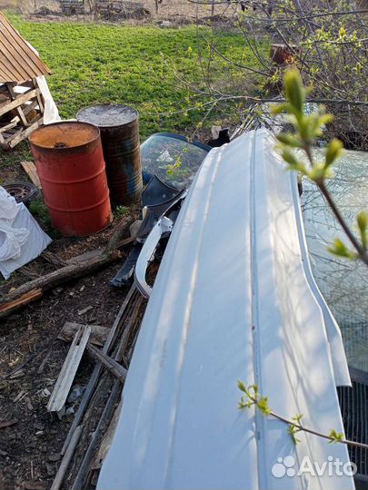 Задний бампер lexus LS 2003 год