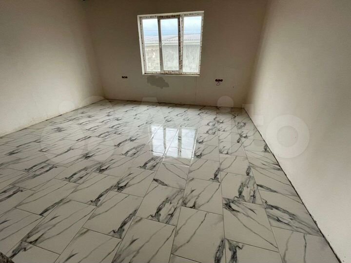 Дом 147 м² на участке 8 сот.