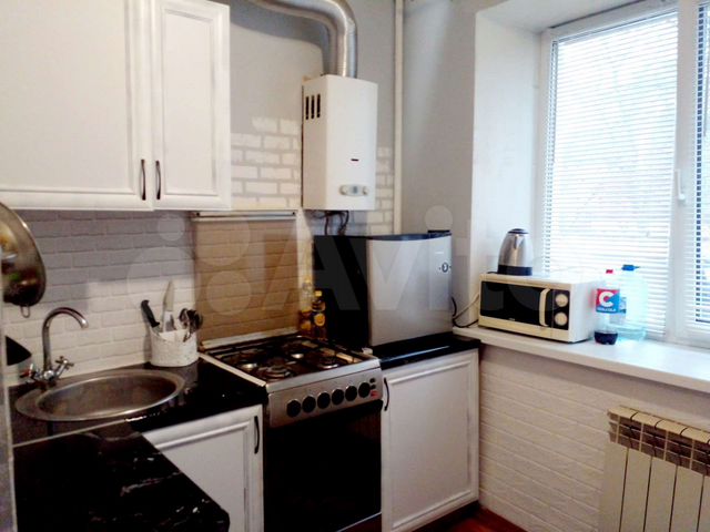 2-к. квартира, 42 м², 1/5 эт.