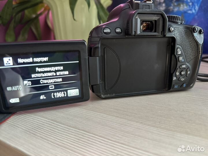 Зеркальный фотоаппарат canon 650d