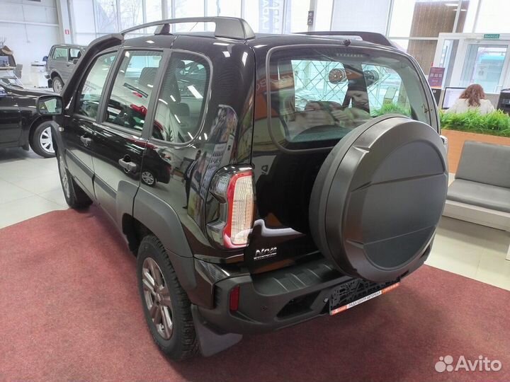 ВАЗ Niva Travel 1.7 МТ, 2023