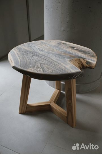 Журнальный столик