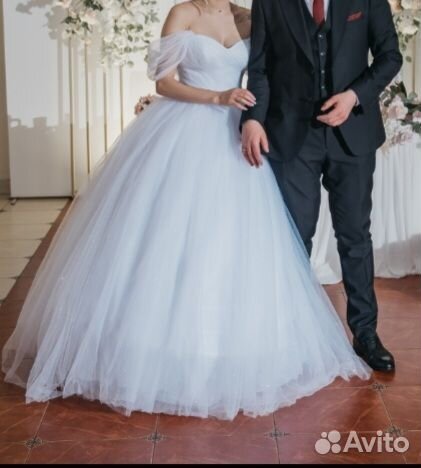 Свадебное платье 42 44
