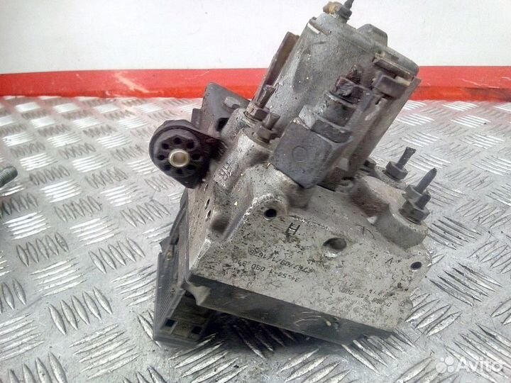 Блок ABS BMW 7 E38 1997 34511090911