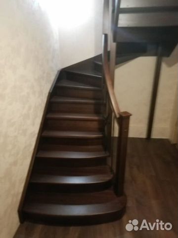 Деревянная лестница в дом под ключ