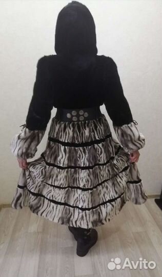 Шуба норковая с капюшоном новая