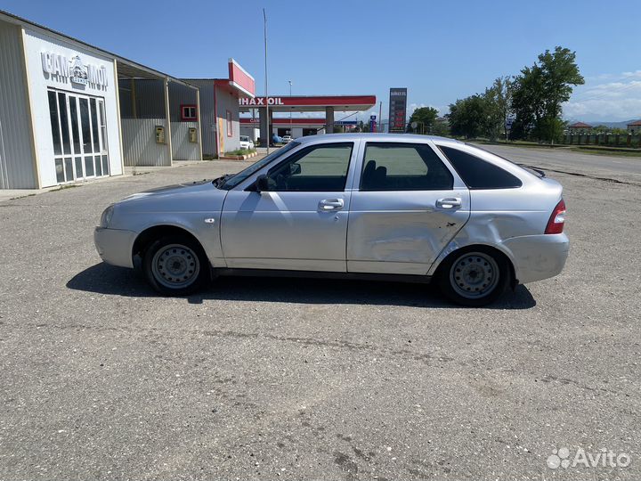 LADA Priora 1.6 МТ, 2010, битый, 189 000 км